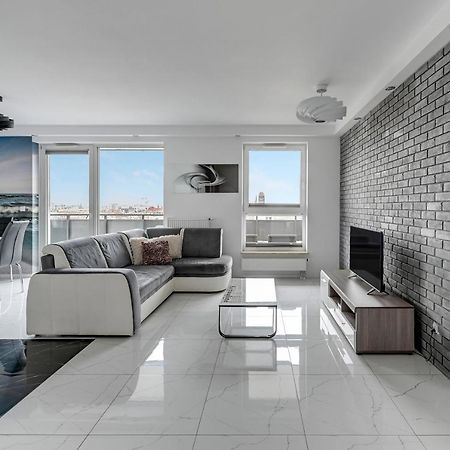 Grand Apartments - Luxury Apartment On The 11Th Floor With A View Of The Old Town Гданьск Экстерьер фото
